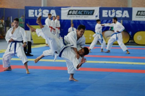 blue belt karate participants
